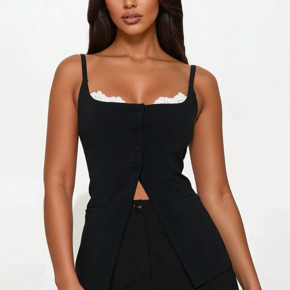 Fashion Nova Lace Trim Vest Top NWT Black Corset Waistcoat Medium